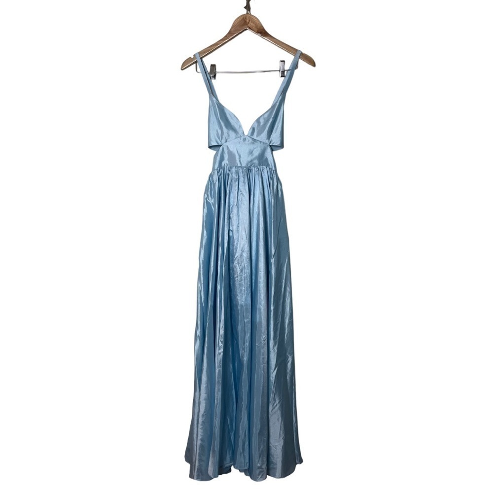 Fame and Partners Light Blue Satin Evening Gown